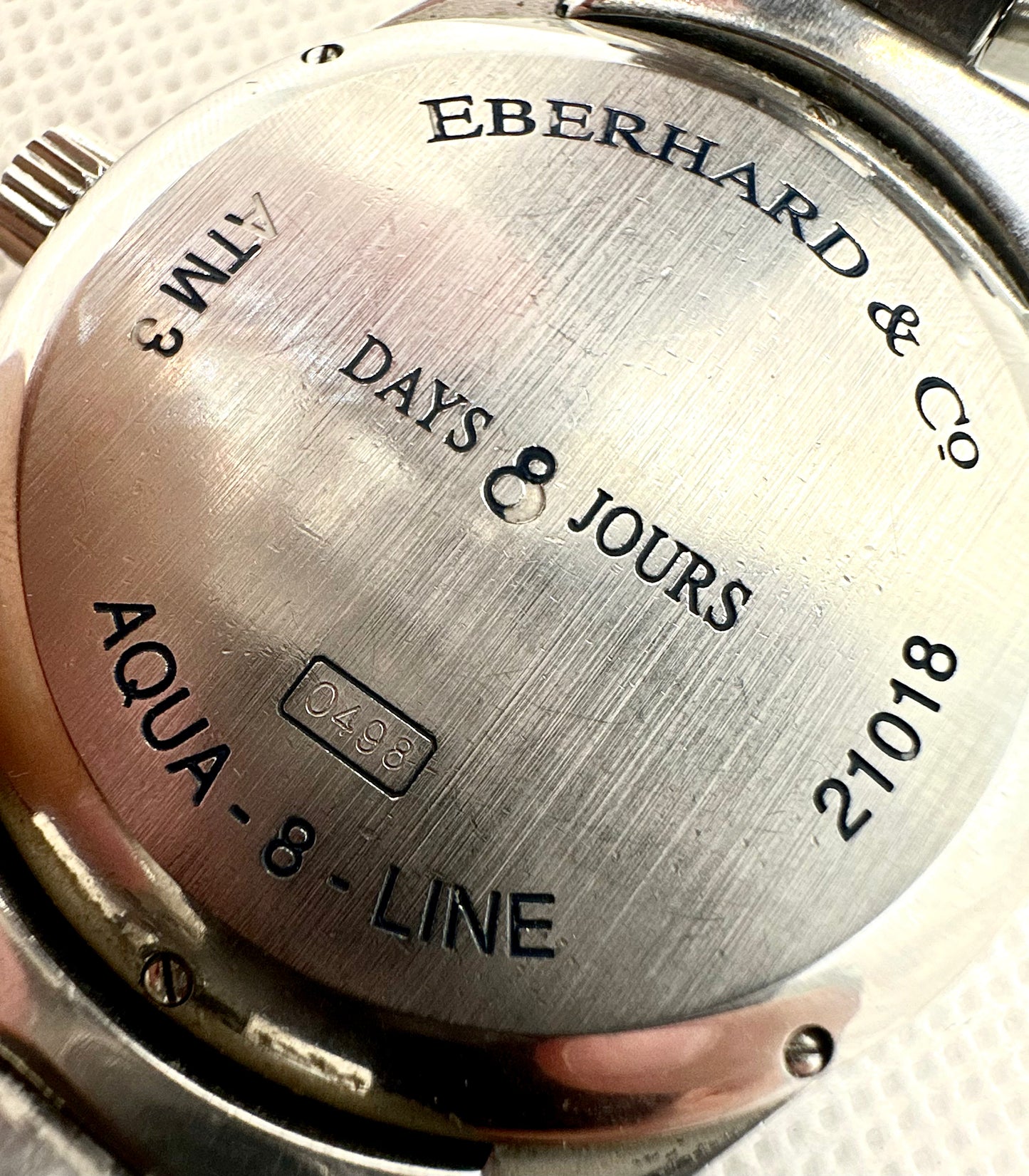 Eberhard & Co. 8 Jours Aqua-8-line