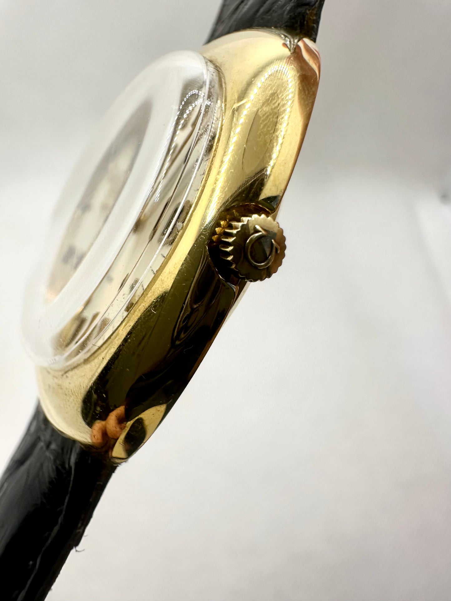 OMEGA GENEVE AUTOMATIC GOLD