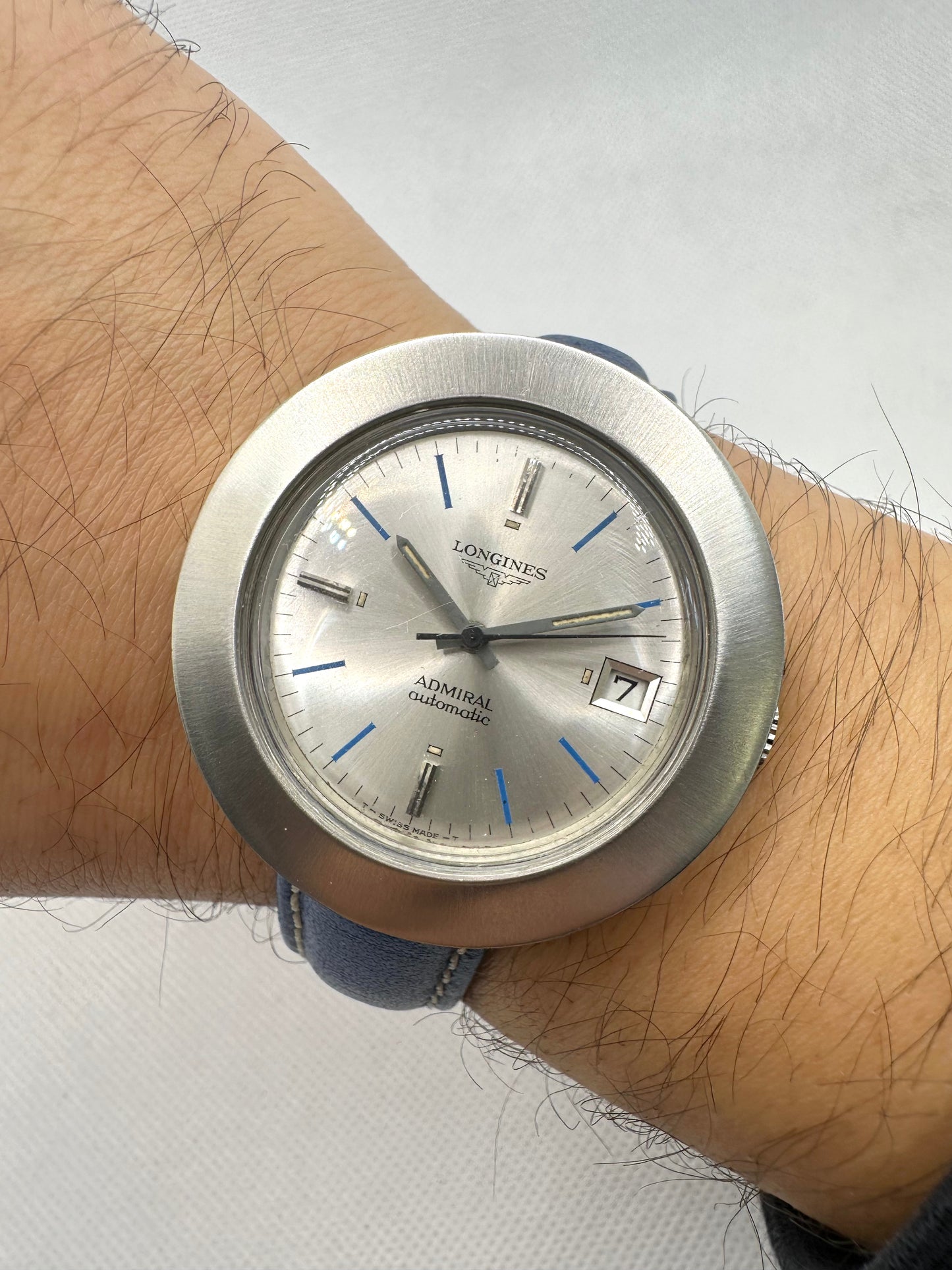 LONGINES ADMIRAL "FLYING SAUCER" (UFO)