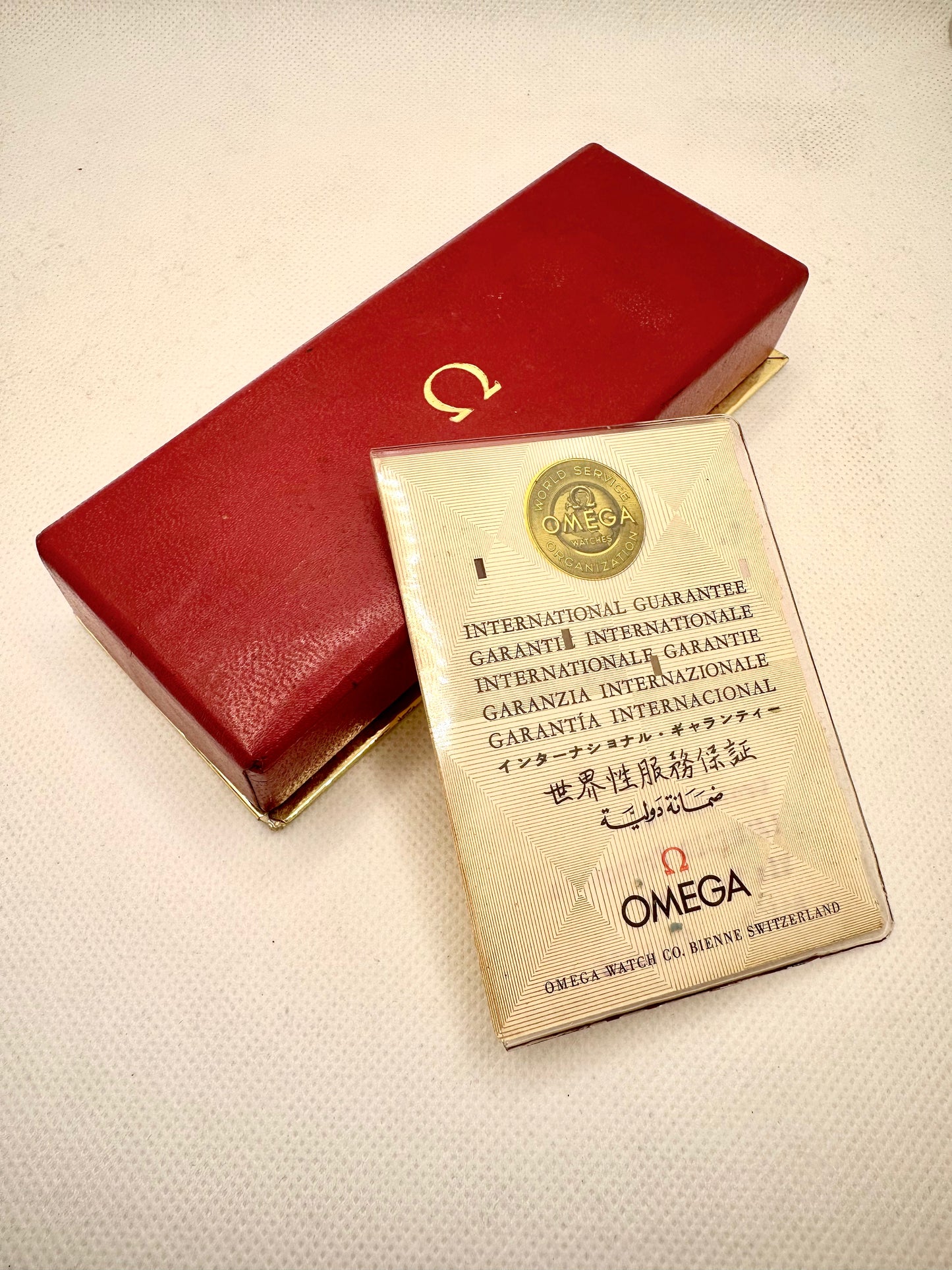 OMEGA GENEVE AUTOMATIC GOLD 18K