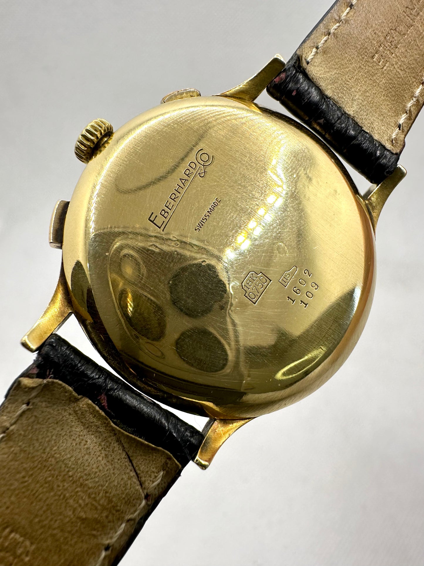 EBERHARD EXTRA-FORT CHRONOGRAPH 16000 GOLD 18K