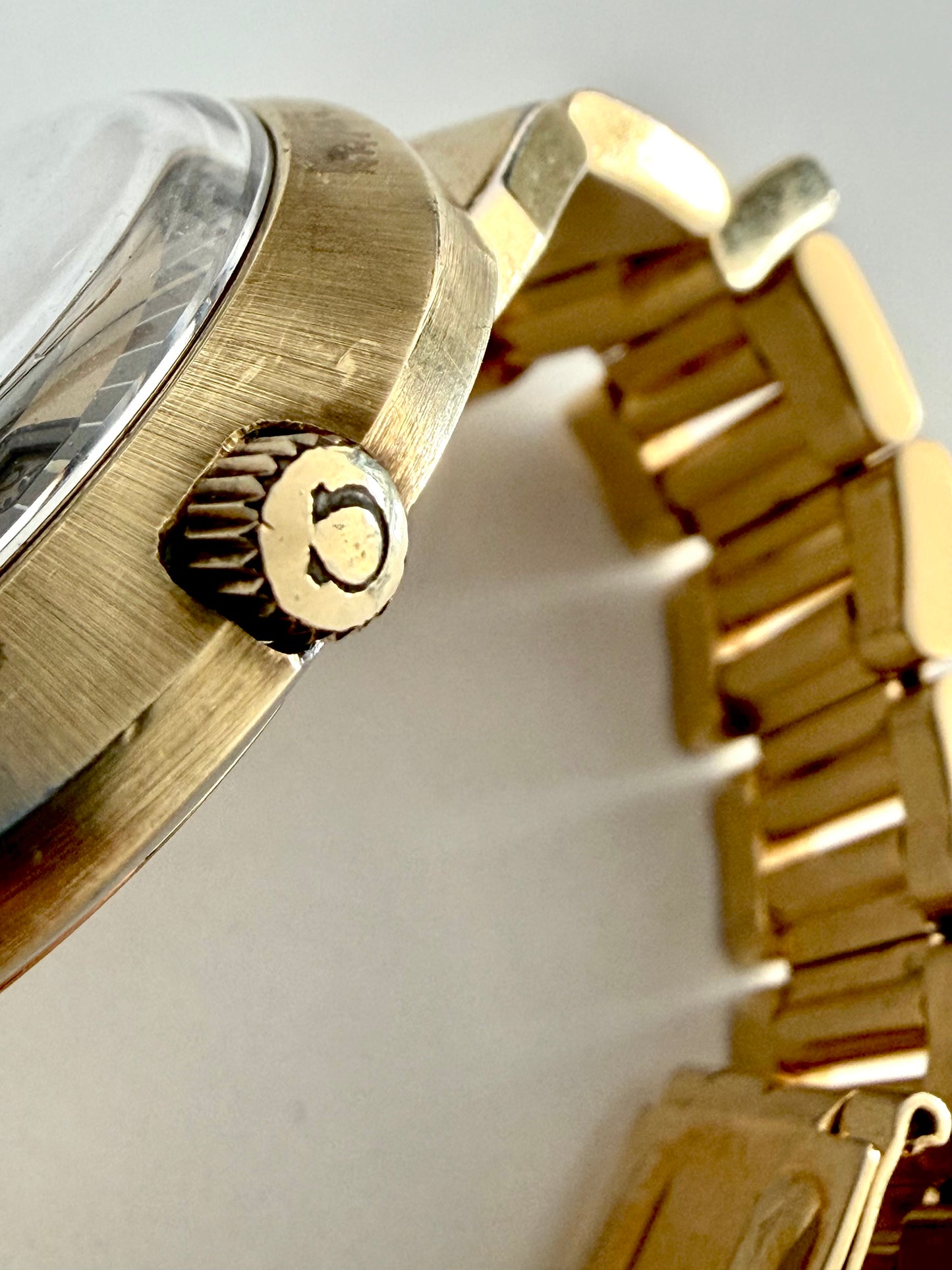 OMEGA DYNAMIC GENEVE AUTOMATIC 166.039