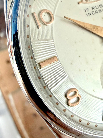 LORELEX ISOFLEX 17 RUBIS INCABLOC – SWISS VINTAGE DRESS WATCH