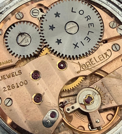 LORELEX ISOFLEX 17 RUBIS INCABLOC – SWISS VINTAGE DRESS WATCH