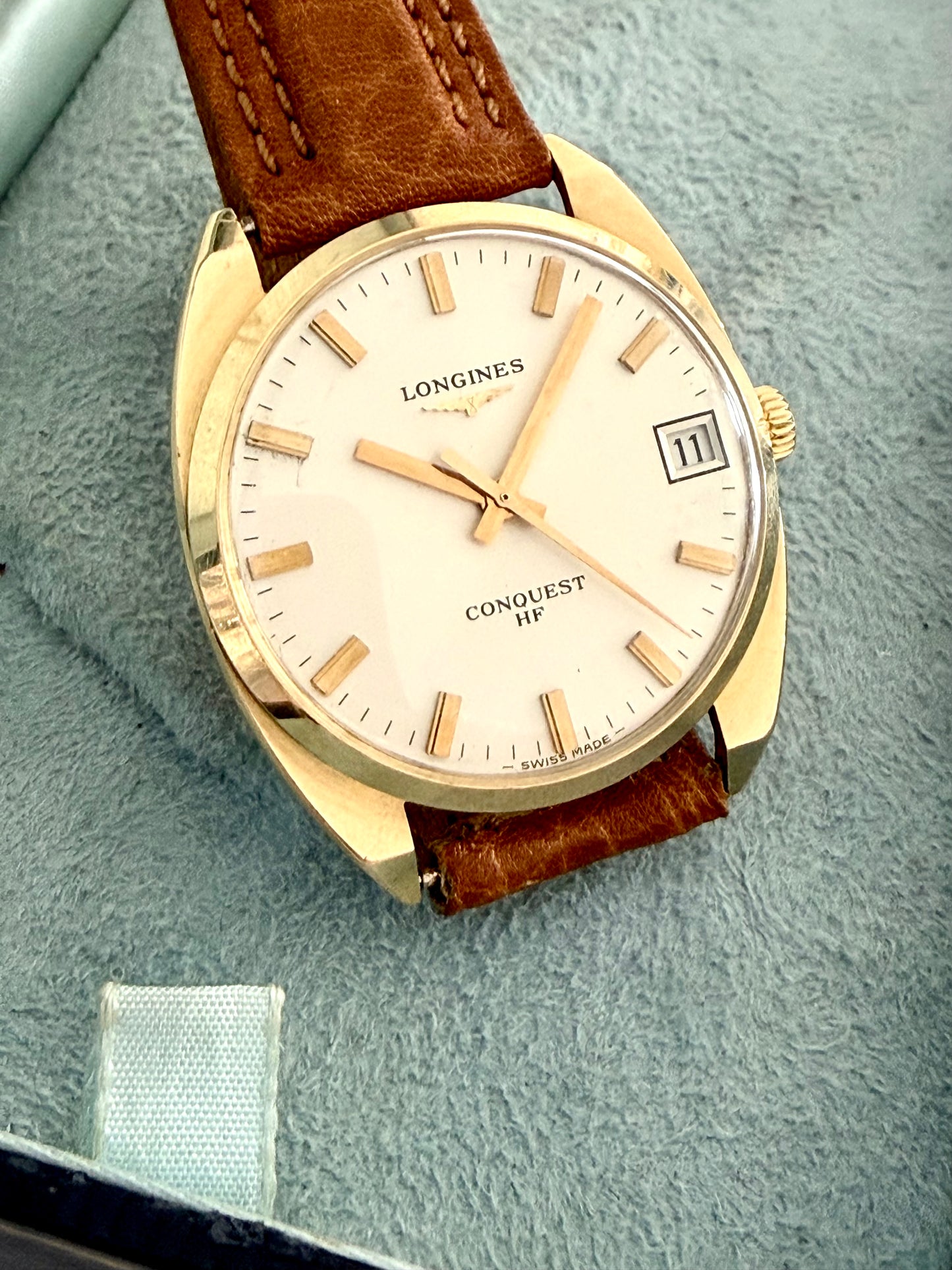 LONGINES CONQUEST HF Gold