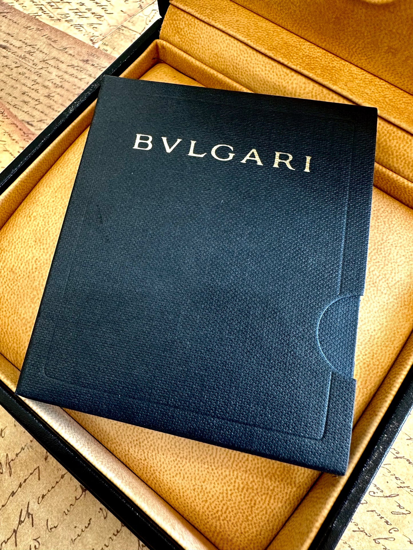 BVLGARI ALLUMINIUM CHRONOGRAPH AUTOMATIC "CARBON DIAL"