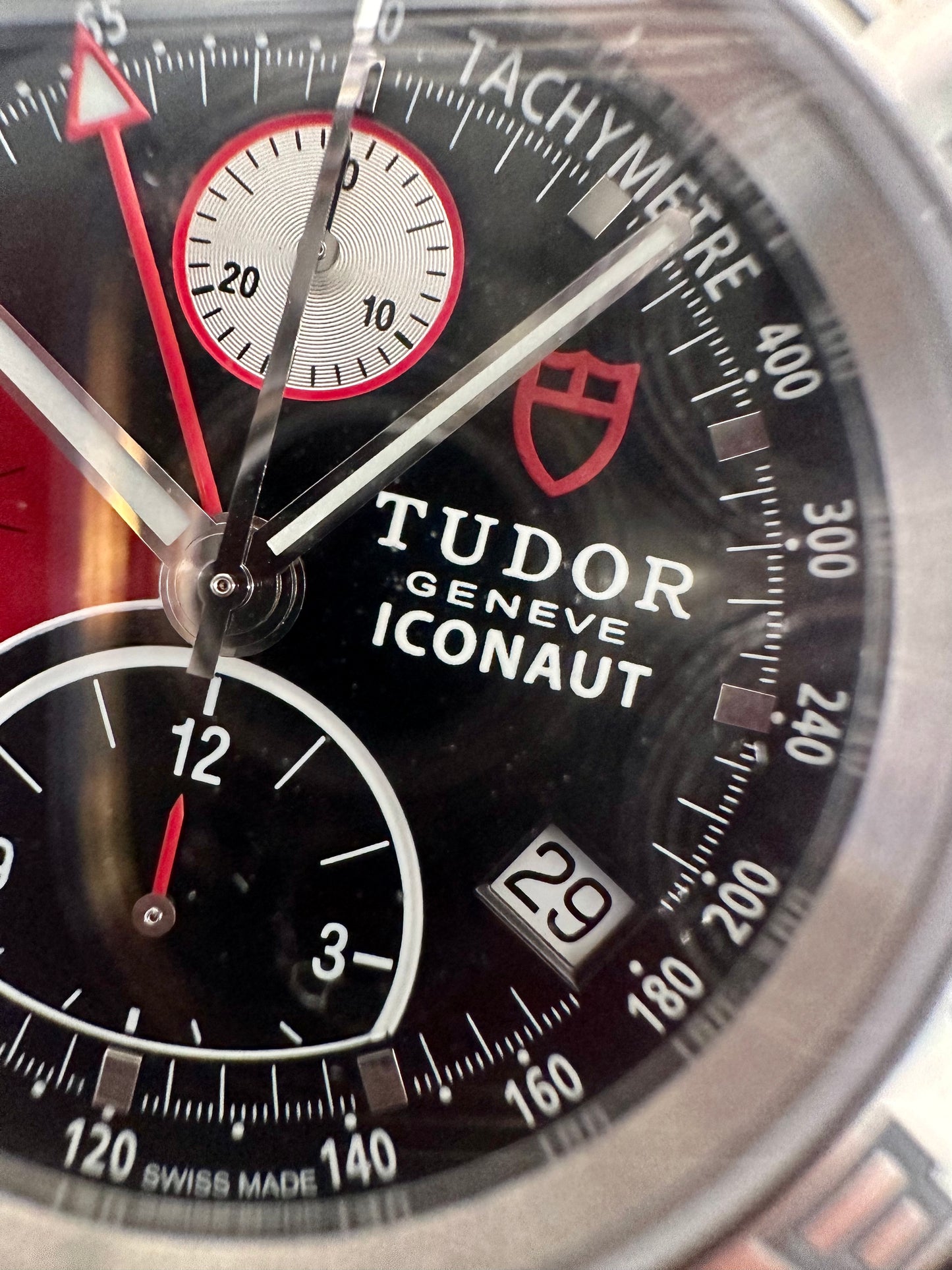 TUDOR ICONAUT GMT CHRONOGRAPH AUTOMATIC ref: 20400
