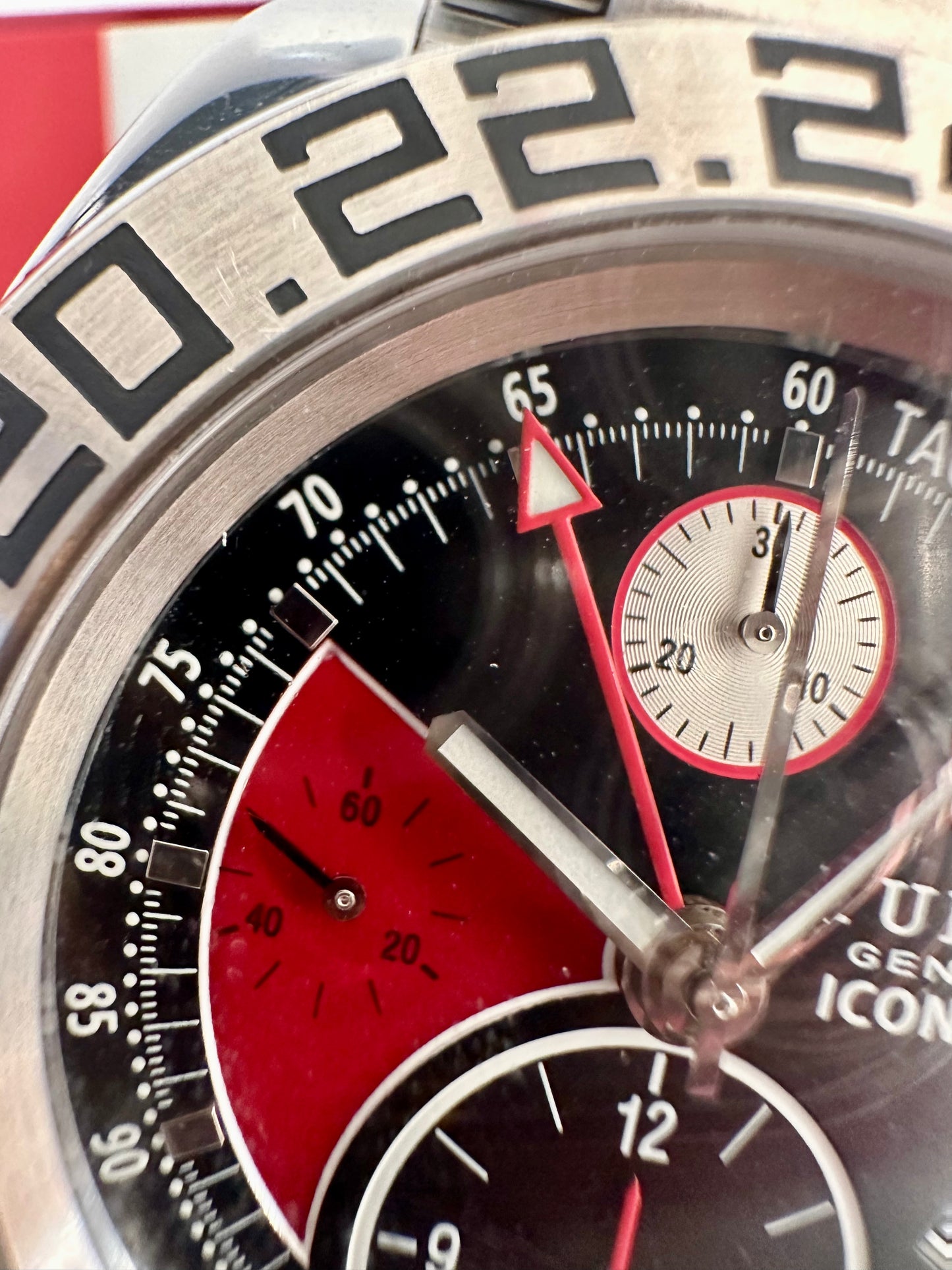 TUDOR ICONAUT GMT CHRONOGRAPH AUTOMATIC ref: 20400