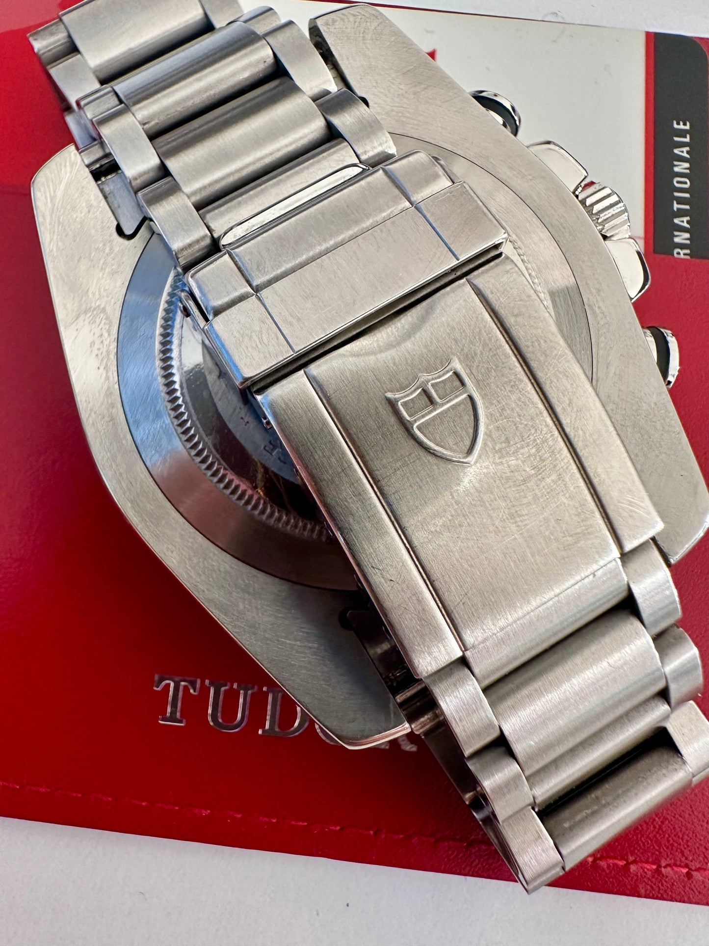 TUDOR ICONAUT GMT CHRONOGRAPH AUTOMATIC ref: 20400