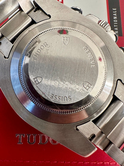 TUDOR ICONAUT GMT CHRONOGRAPH AUTOMATIC ref: 20400