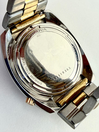 Bulova Accutron Cushion Two Tone Men's Tuning Fork Vintage 1973 Wristwatch 218